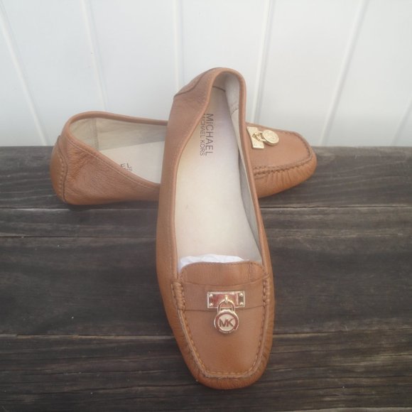 MICHAEL KORS Brown Gold Leather Loafer Shoe Size 9M Shoes - Picture 2 of 8